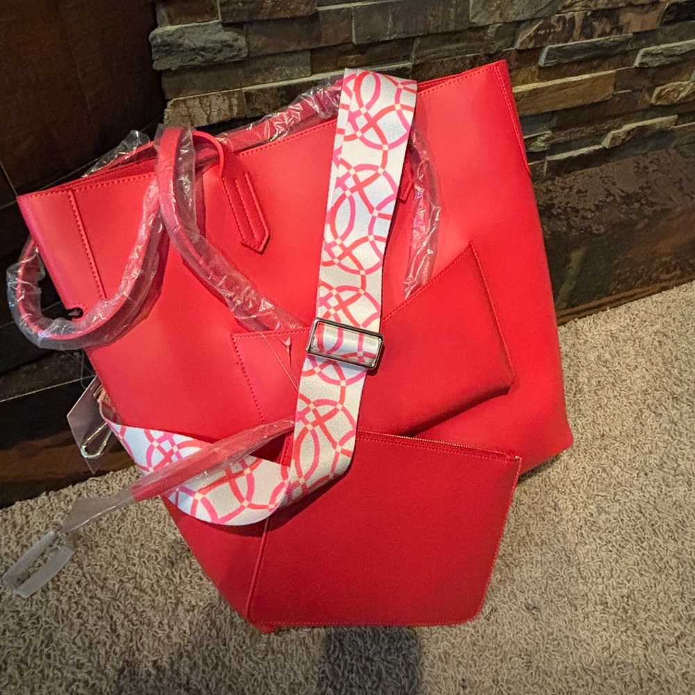 CWH.. Charley Was Here 3-in-1 Tote w/ Hobo Bag & Wristlet NEW